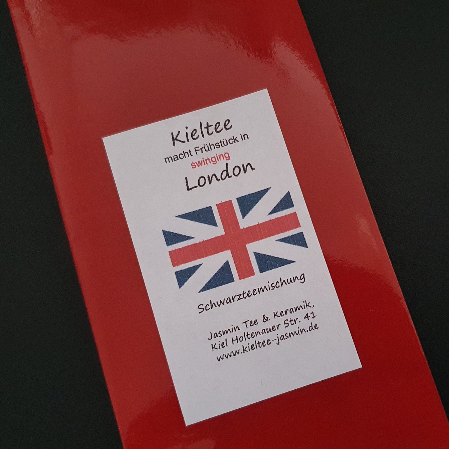 Kieltee macht Frühstück in London "swinging"